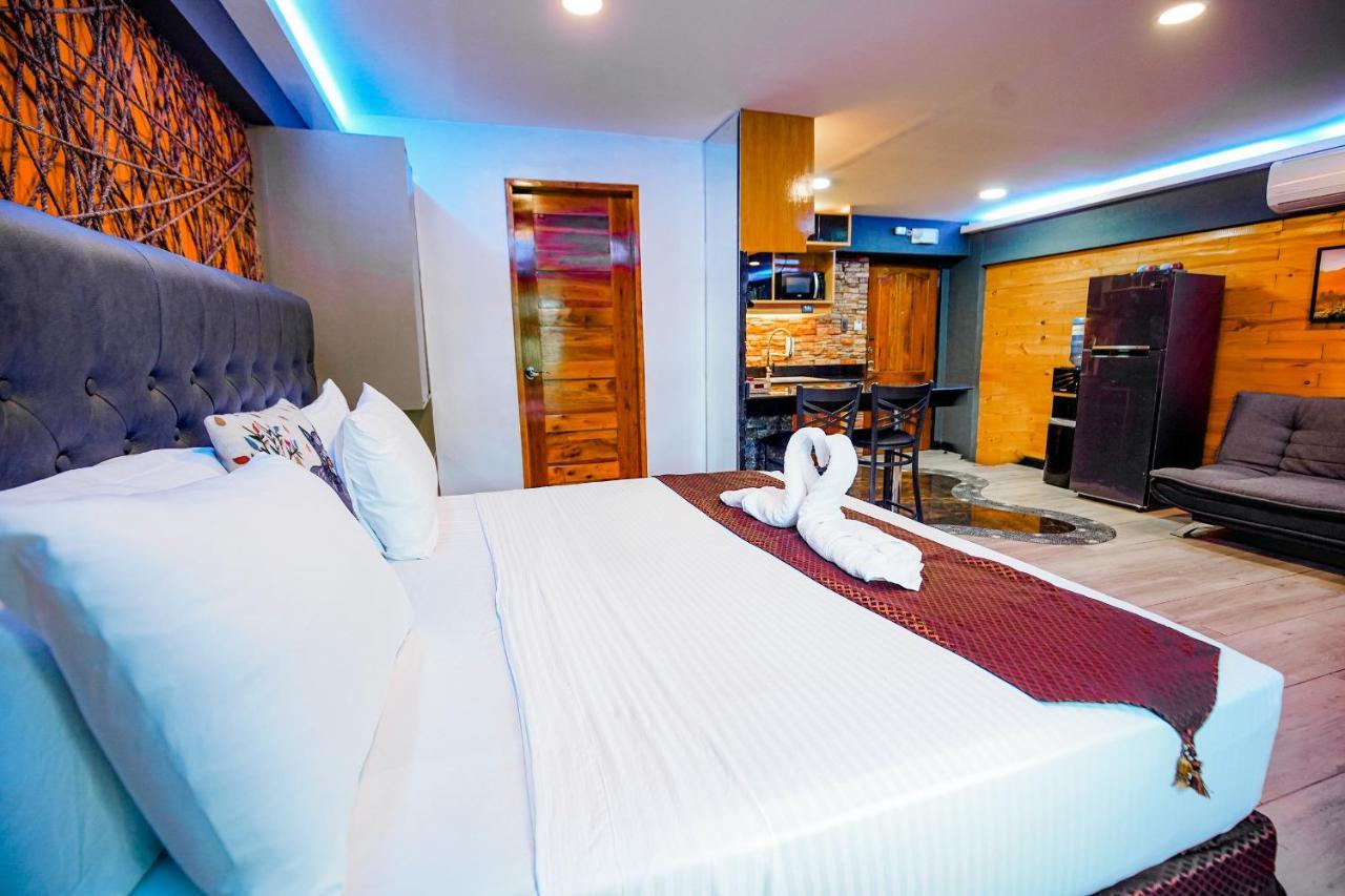 Clockworkorange Luxury Suites 4-Minutes Away To Airport Isla de Mactán Exterior foto